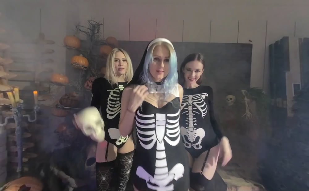 Porno en réalité virtuelle Halloween